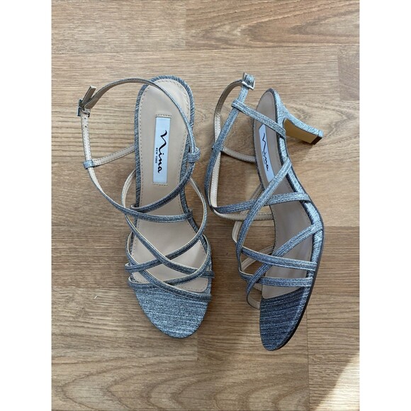 Nina Neptune Women's Silver Metallic Strappy Evening Dress Sandals Size 8M NIB - Picture 8 of 15
